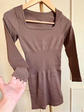 OQQ Viral TikTok Square Neck Ribbed Long Sleeve Slimming Mini Dress Brown Small
